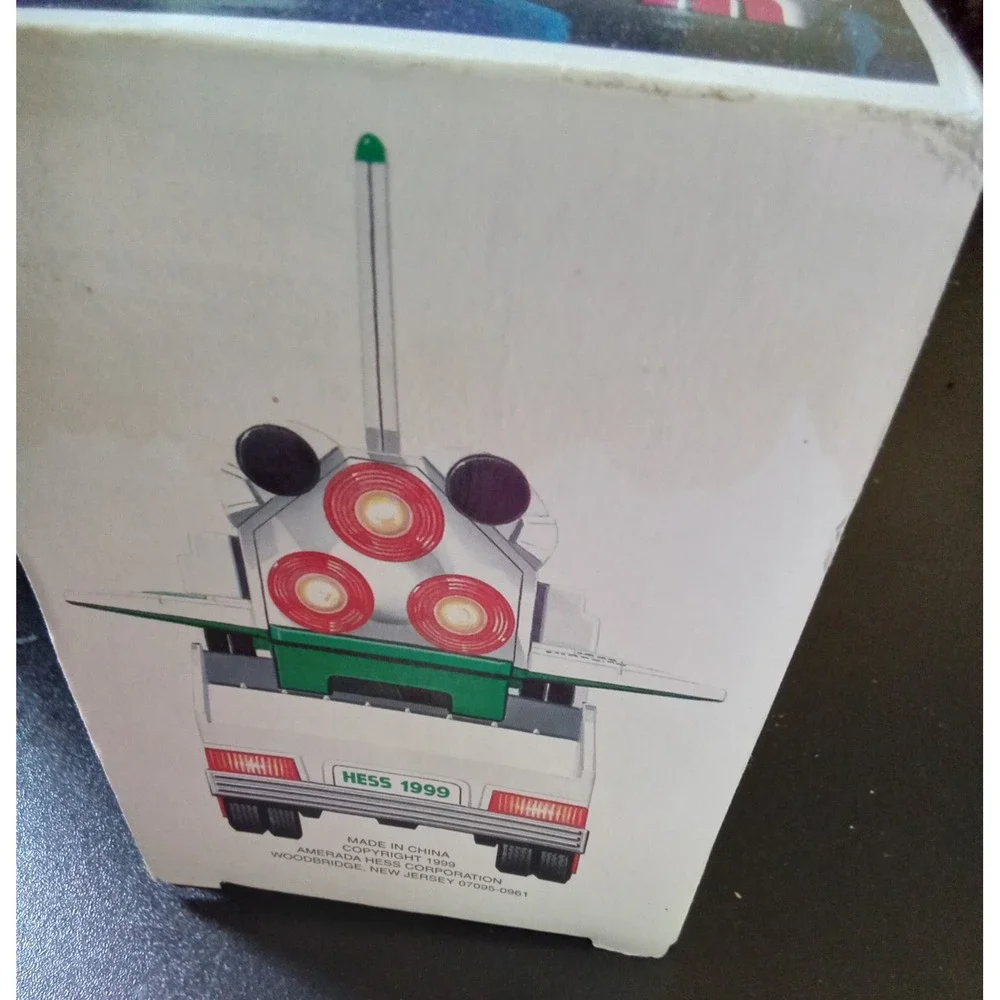 1999 Hess Toy Truck and Space‎ Shuttle with Satellite Vintage Collectible Boxed